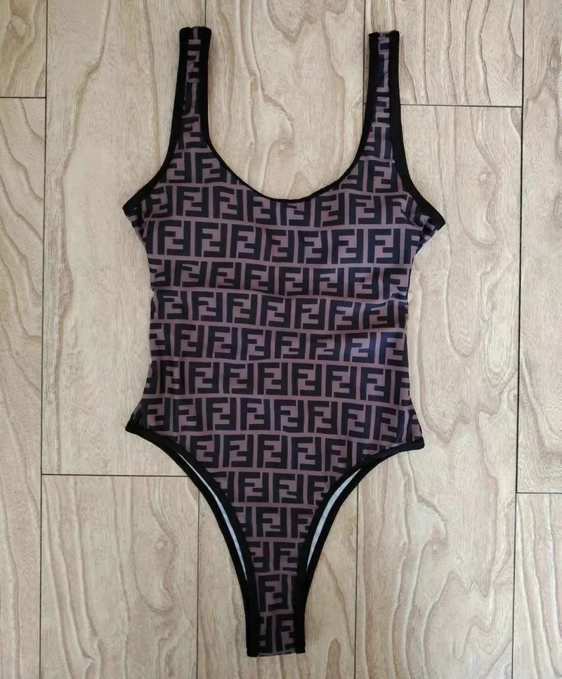 Black edged shoulders